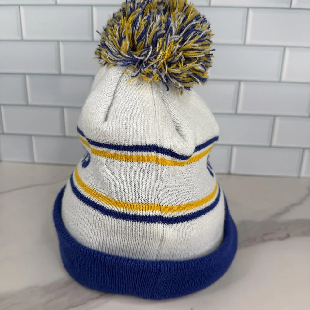 Los Angeles Rams Hat Beanie Pom Cuff Mens One Size Blue NFL Football New Era